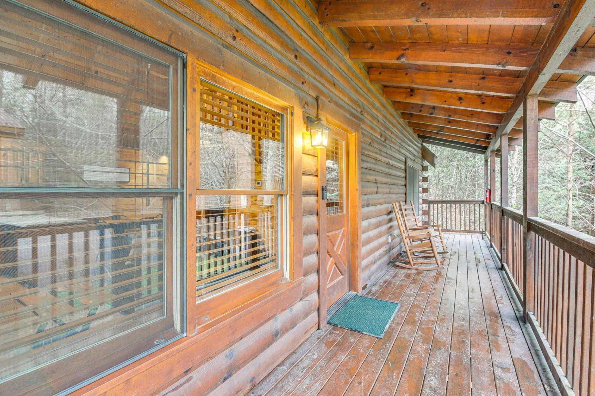 Pigeon Forge Vacation Rental With Private Hot Tub! 外观 照片